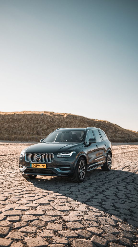 VolvoXC90-9